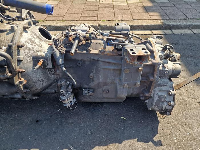 Scania GRS890R - Запчасти: фото 1