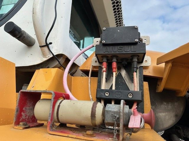 Liebherr LR 636, Laderaupe, 4+1 Schaufel, Klima, Kamera  в лизинг Liebherr LR 636, Laderaupe, 4+1 Schaufel, Klima, Kamera: фото 8