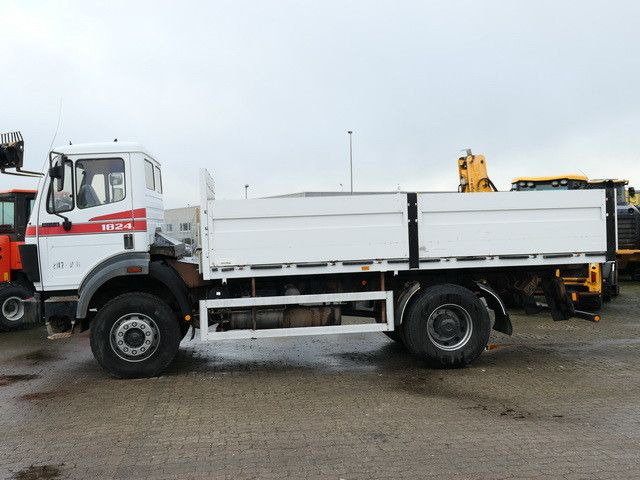 Mercedes-Benz 1824 AK 4x4, Allrad, AHK, Blattfederung, 168tkm - Грузовик бортовой/ Платформа: фото 2 Mercedes-Benz 1824 AK 4x4, Allrad, AHK, Blattfederung, 168tkm - Грузовик бортовой/ Платформа: фото 2