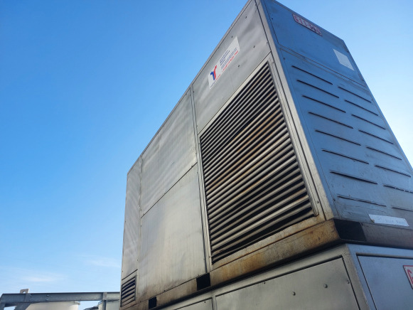 Autres industries Generateur 300KW G11-300 - Электрогенератор: фото 1