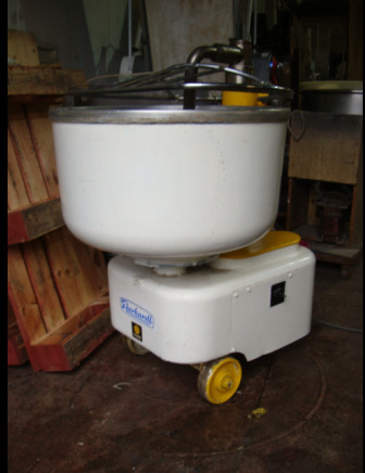 Pétrin HEBERHAERDT DR60 - Хлебопекарное оборудование: фото 1