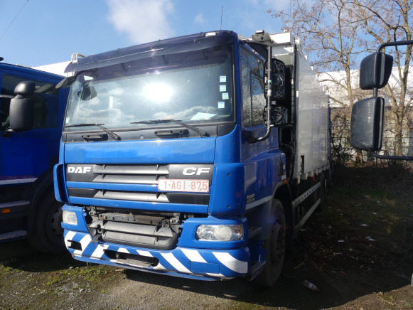 REF:7127 - Camion poubelle DAF CF (2011 - 340.083 km) - Мусоровоз: фото 1 REF:7127 - Camion poubelle DAF CF (2011 - 340.083 km) - Мусоровоз: фото 1