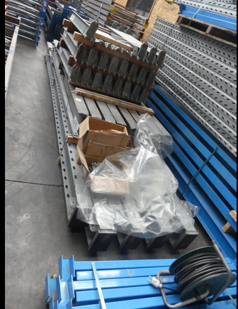 Rack à bras double - Стеллаж для склада: фото 1 Rack à bras double - Стеллаж для склада: фото 1