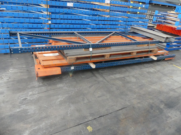 Racks à palettes - Стеллаж для склада: фото 1 Racks à palettes - Стеллаж для склада: фото 1