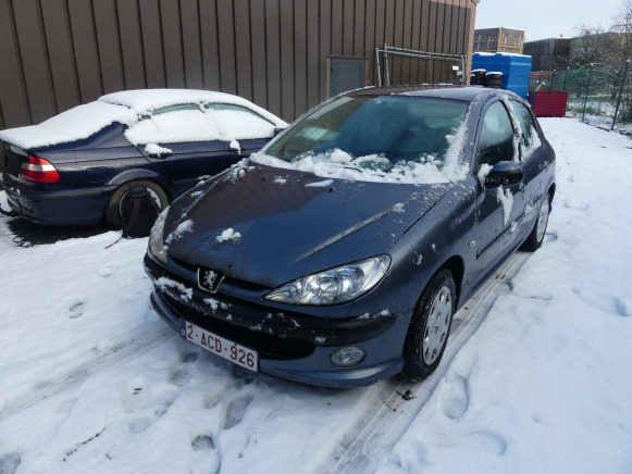 Voiture Peugeot 206 (2006-274.590 km) - Легковой автомобиль: фото 1 Voiture Peugeot 206 (2006-274.590 km) - Легковой автомобиль: фото 1