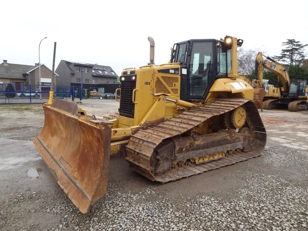 CAT D 6 N LGP - Бульдозер: фото 1 CAT D 6 N LGP - Бульдозер: фото 1