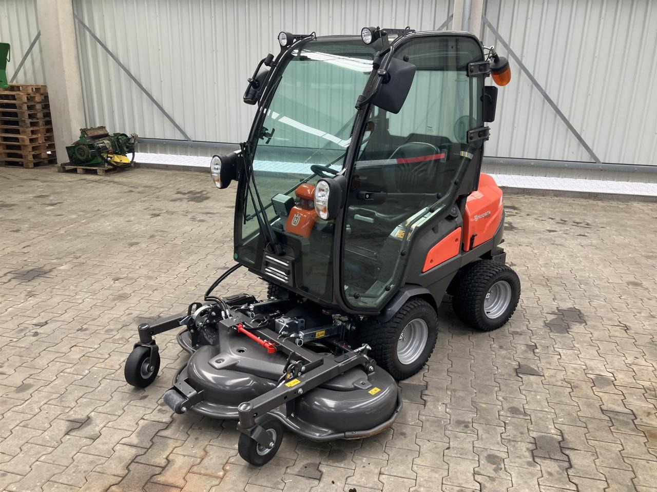 Husqvarna Rider P525D - Газонокосилка: фото 1 Husqvarna Rider P525D - Газонокосилка: фото 1