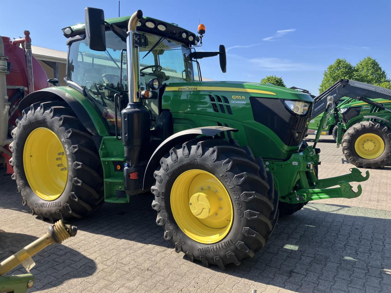 John Deere 6155R - Трактор: фото 1 John Deere 6155R - Трактор: фото 1