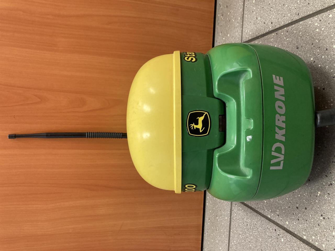 John Deere SF3000 - Система навигации для Сельскохозяйственной техники: фото 1 John Deere SF3000 - Система навигации для Сельскохозяйственной техники: фото 1