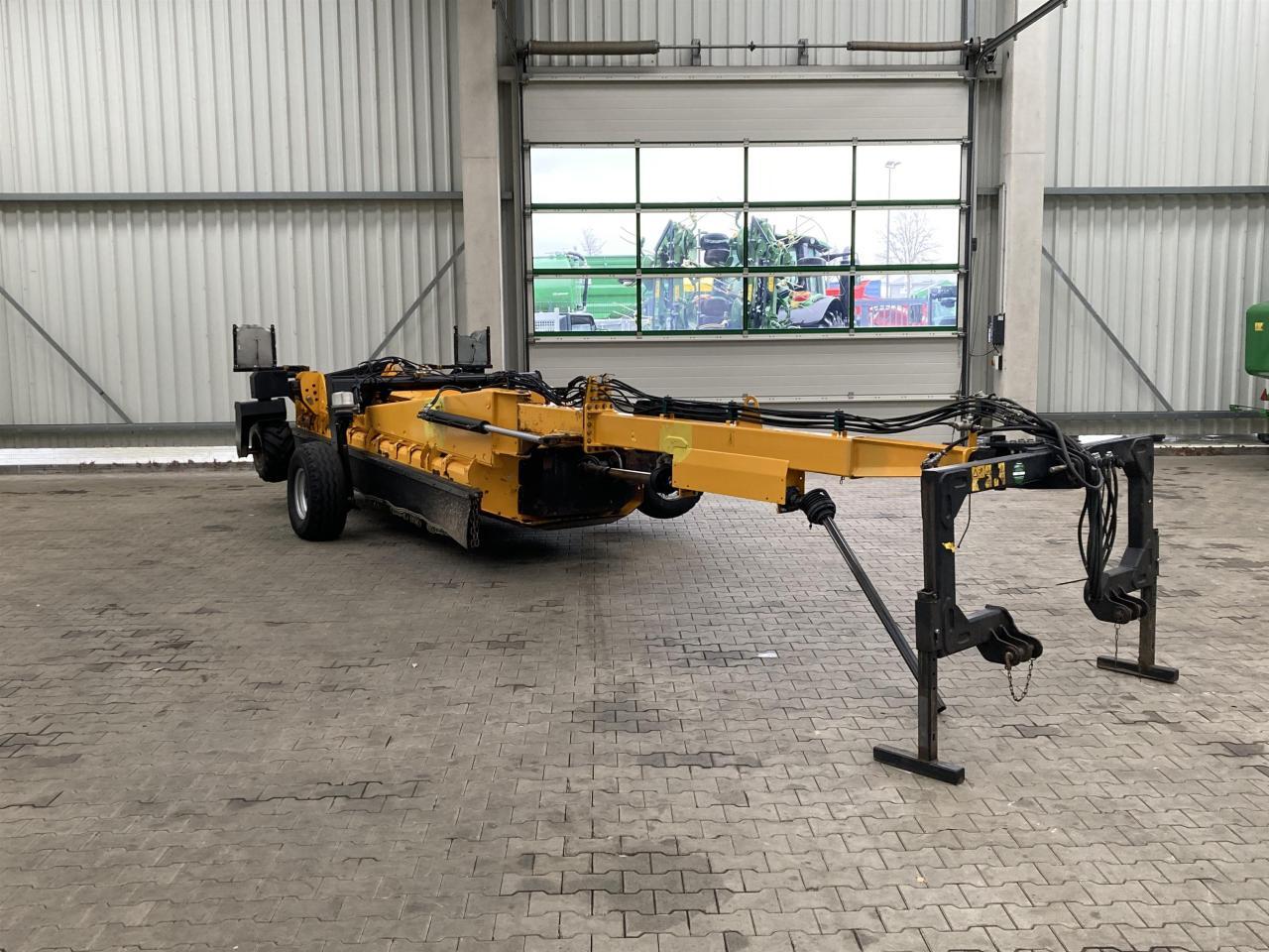 Müthing Farmer 420/S - Косилка-измельчитель: фото 1 Müthing Farmer 420/S - Косилка-измельчитель: фото 1