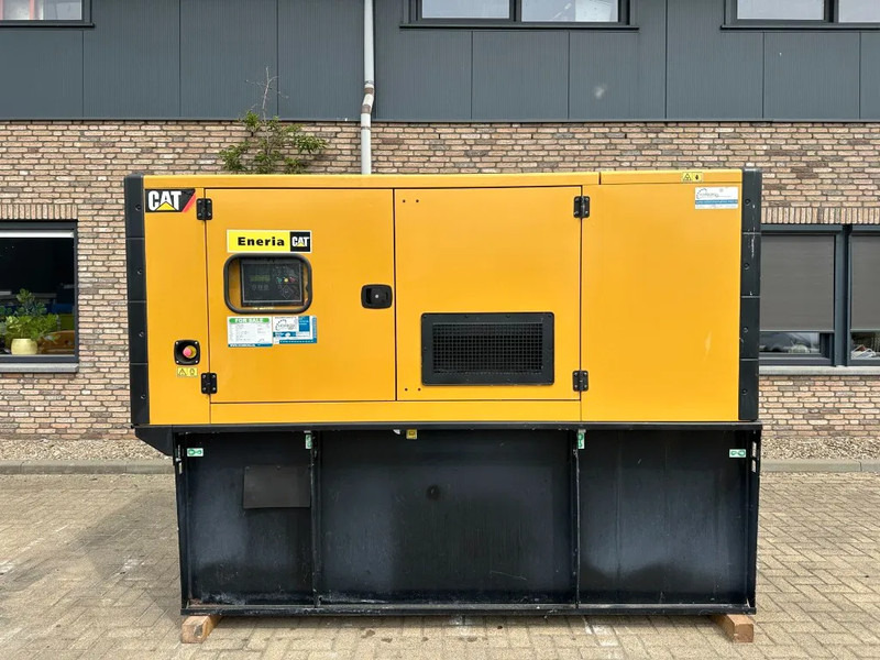 Caterpillar DE110E2 110 kVA Silent generatorset as New ! 121 hours XXL tank - Электрогенератор: фото 1 Caterpillar DE110E2 110 kVA Silent generatorset as New ! 121 hours XXL tank - Электрогенератор: фото 1