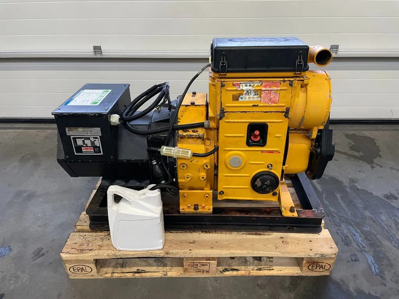 Hatz 2M40H Stamford 25 kVA generatorset - Электрогенератор: фото 1