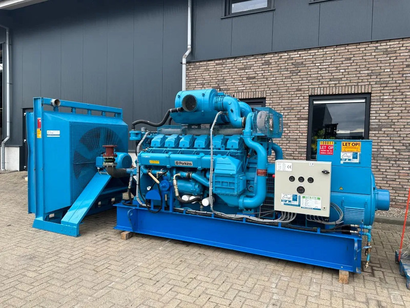 Perkins 4012 TWG Stamford 1030 kVA generatorset as New ! 175 hours ! Nieuwstaat ! - Электрогенератор: фото 1