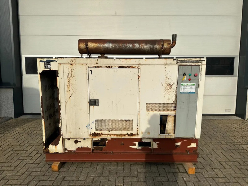 Perkins T4.236 FG Wilson Stamford 60 kVA Silent generatorset - Электрогенератор: фото 1