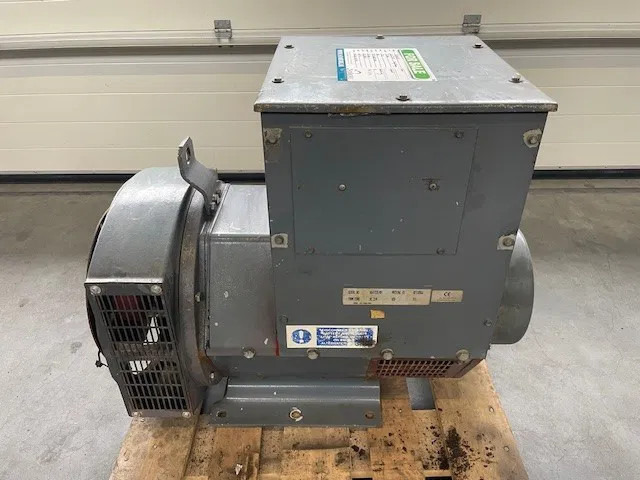 Stamford 70 kVA generatordeel UCI224F1 - Электрогенератор: фото 1