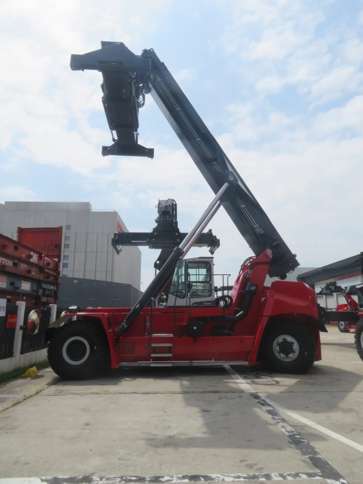 KALMAR - DRU450-62S5 - Ричстакер: фото 1 KALMAR - DRU450-62S5 - Ричстакер: фото 1