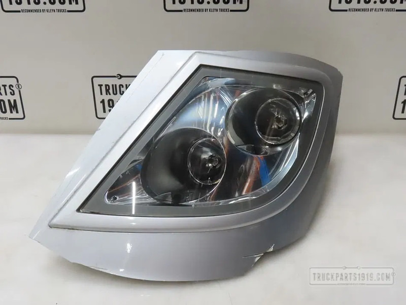 DAF 1784822 Lighting Skylight Li. - Противотуманная фара для Грузовиков: фото 1 DAF 1784822 Lighting Skylight Li. - Противотуманная фара для Грузовиков: фото 1