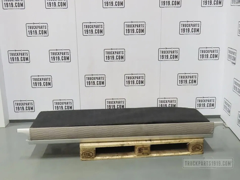 DAF 2122775 | Bovenbed CF - Сиденье для Грузовиков: фото 1 DAF 2122775 | Bovenbed CF - Сиденье для Грузовиков: фото 1