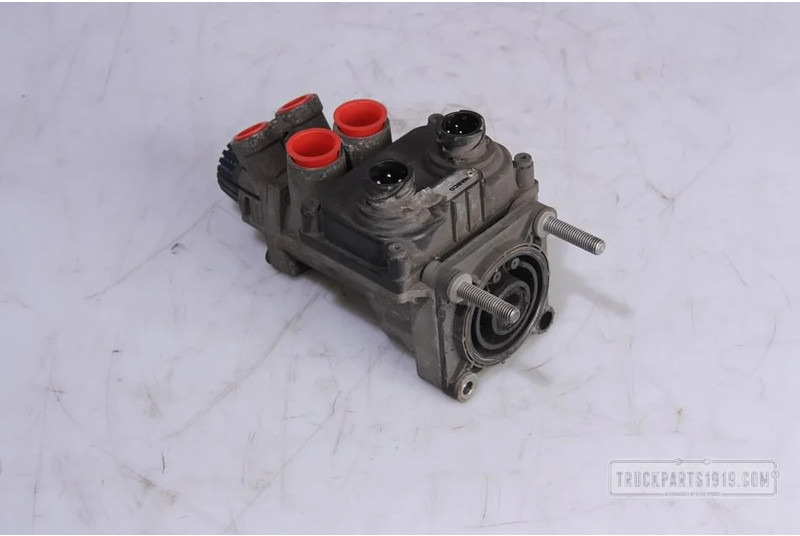 DAF Brake System Voetrem ventiel CF/XF - Детали тормозной системы для Грузовиков: фото 1 DAF Brake System Voetrem ventiel CF/XF - Детали тормозной системы для Грузовиков: фото 1