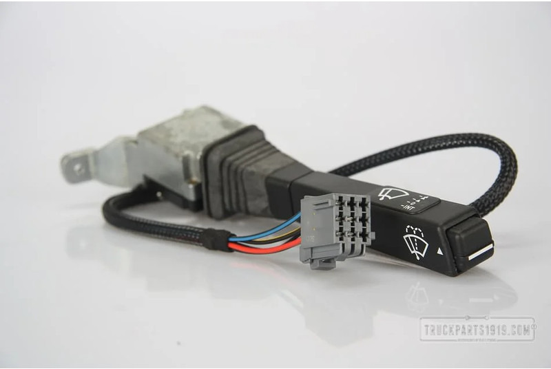 DAF Electrical System Stuurkolomschakelaar - Подрулевой переключатель для Грузовиков: фото 1 DAF Electrical System Stuurkolomschakelaar - Подрулевой переключатель для Грузовиков: фото 1