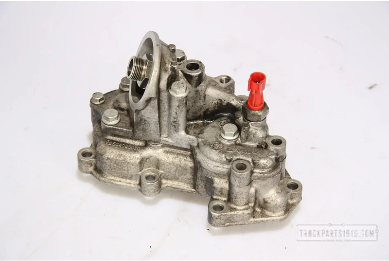 Iveco Engines & Parts Oliekoeler Iveco - Масляный радиатор для Грузовиков: фото 1 Iveco Engines & Parts Oliekoeler Iveco - Масляный радиатор для Грузовиков: фото 1