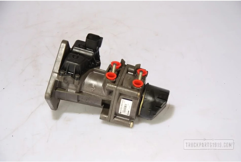 KNORR-BREMSE Brake System Voetrem ventiel - Детали тормозной системы для Грузовиков: фото 1