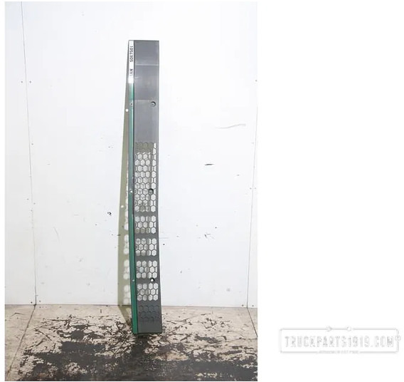 MAN 81.08201.5939 | Afdekplaat - Кузов и экстерьер для Грузовиков: фото 1 MAN 81.08201.5939 | Afdekplaat - Кузов и экстерьер для Грузовиков: фото 1