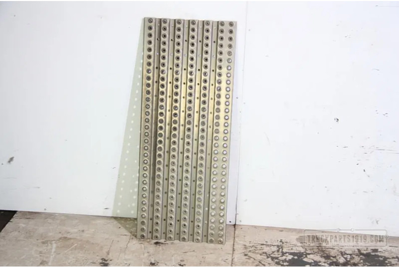 MAN 81.42902.0297 | Parts Bordes - Кузов и экстерьер для Грузовиков: фото 1