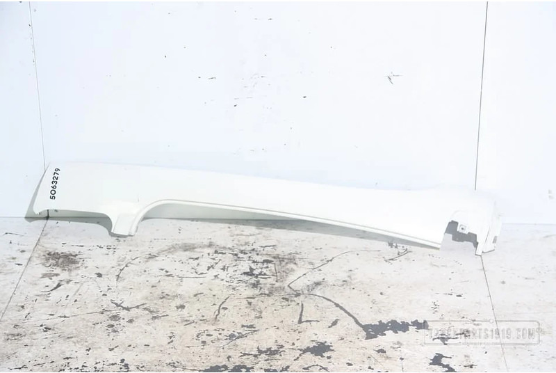 MAN Body & Chassis Parts Stijlbekleding Re. USed - Кузов и экстерьер для Грузовиков: фото 1