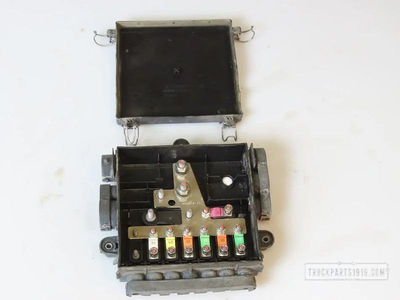 Mercedes-Benz Electrical System Zekeringen box MP4 - Предохранитель для Грузовиков: фото 1 Mercedes-Benz Electrical System Zekeringen box MP4 - Предохранитель для Грузовиков: фото 1