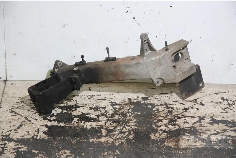 Renault Body & Chassis Parts Bumper steun RH - Кузов и экстерьер для Грузовиков: фото 1