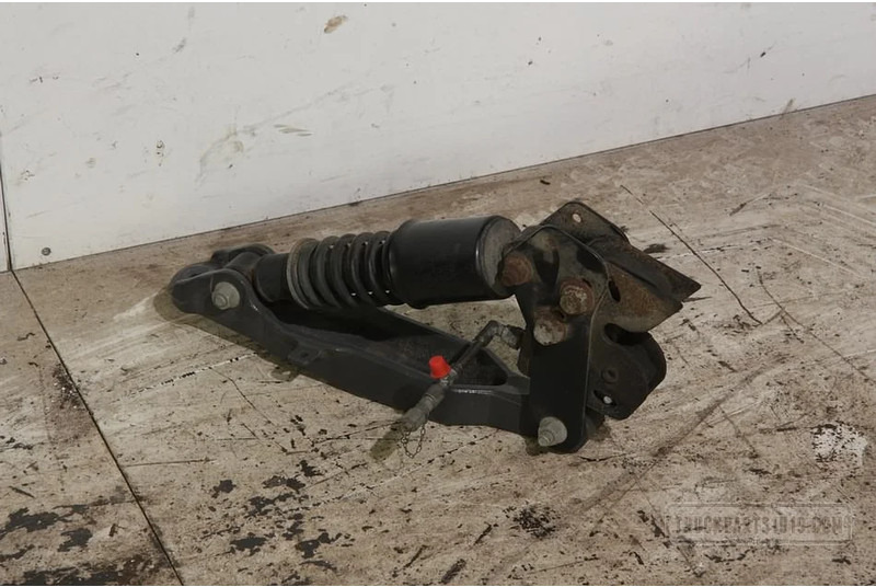 Renault Body & Chassis Parts Cabine vergrendeling LH RENAUL - Подвеска кабины для Грузовиков: фото 1 Renault Body & Chassis Parts Cabine vergrendeling LH RENAUL - Подвеска кабины для Грузовиков: фото 1
