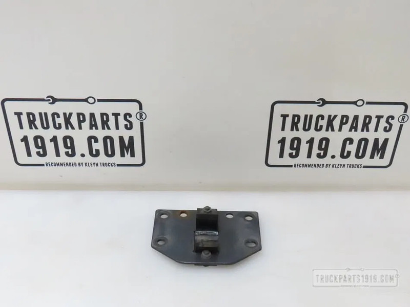 Scania 2033948 | Steun side skirt - Кузов и экстерьер для Грузовиков: фото 1 Scania 2033948 | Steun side skirt - Кузов и экстерьер для Грузовиков: фото 1