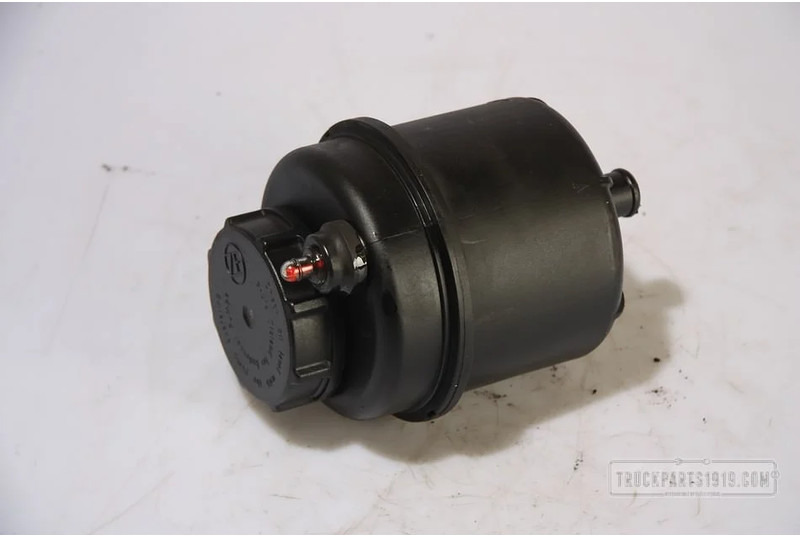 ZF Axle & Steering Parts Stuurolie reservoir Renault - Расширительный бачок для Грузовиков: фото 1 ZF Axle & Steering Parts Stuurolie reservoir Renault - Расширительный бачок для Грузовиков: фото 1
