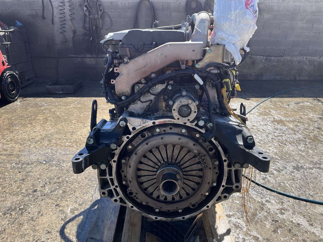 ENGINE MAN EURO 6 D2066LF68 FOR SPARE PARTS - Двигатель и запчасти для Грузовиков: фото 1 ENGINE MAN EURO 6 D2066LF68 FOR SPARE PARTS - Двигатель и запчасти для Грузовиков: фото 1
