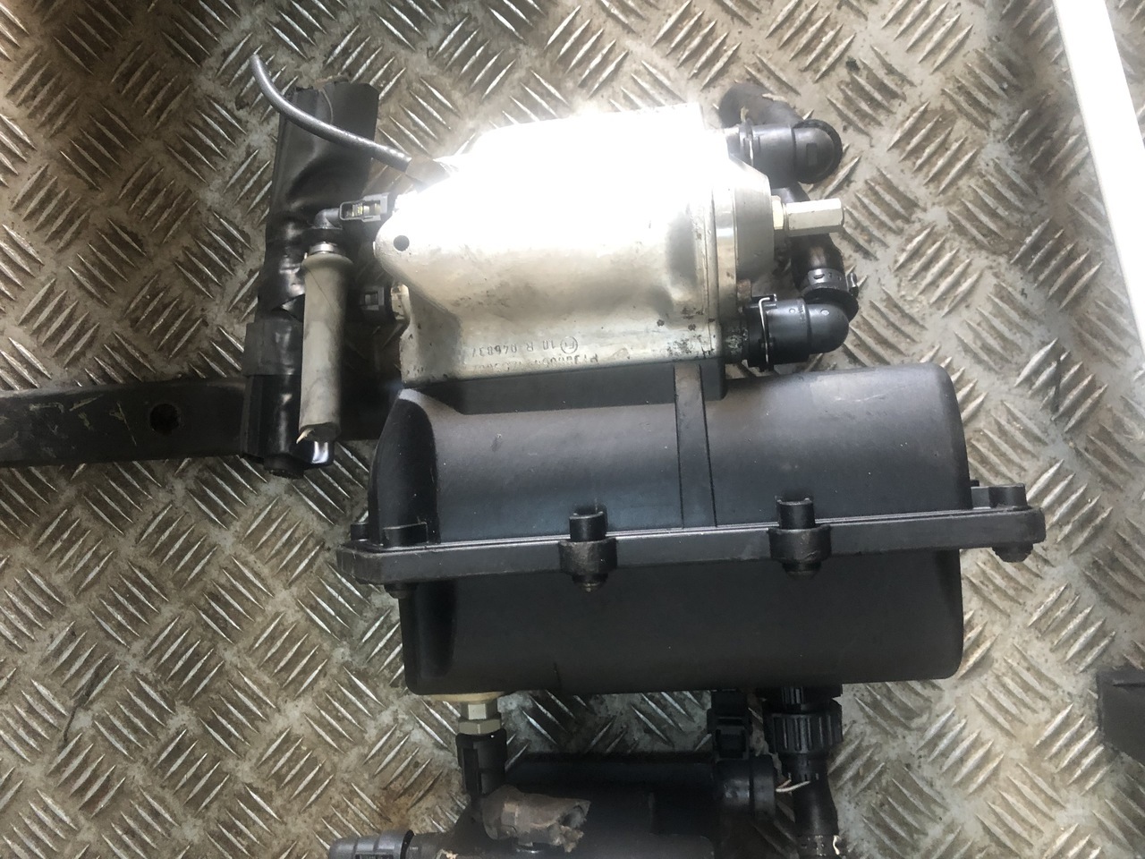 MERCEDES-BENZ ACTROS-ATEGO ADBLUE PUMP MODULE - Топливный насос для Грузовиков: фото 1 MERCEDES-BENZ ACTROS-ATEGO ADBLUE PUMP MODULE - Топливный насос для Грузовиков: фото 1