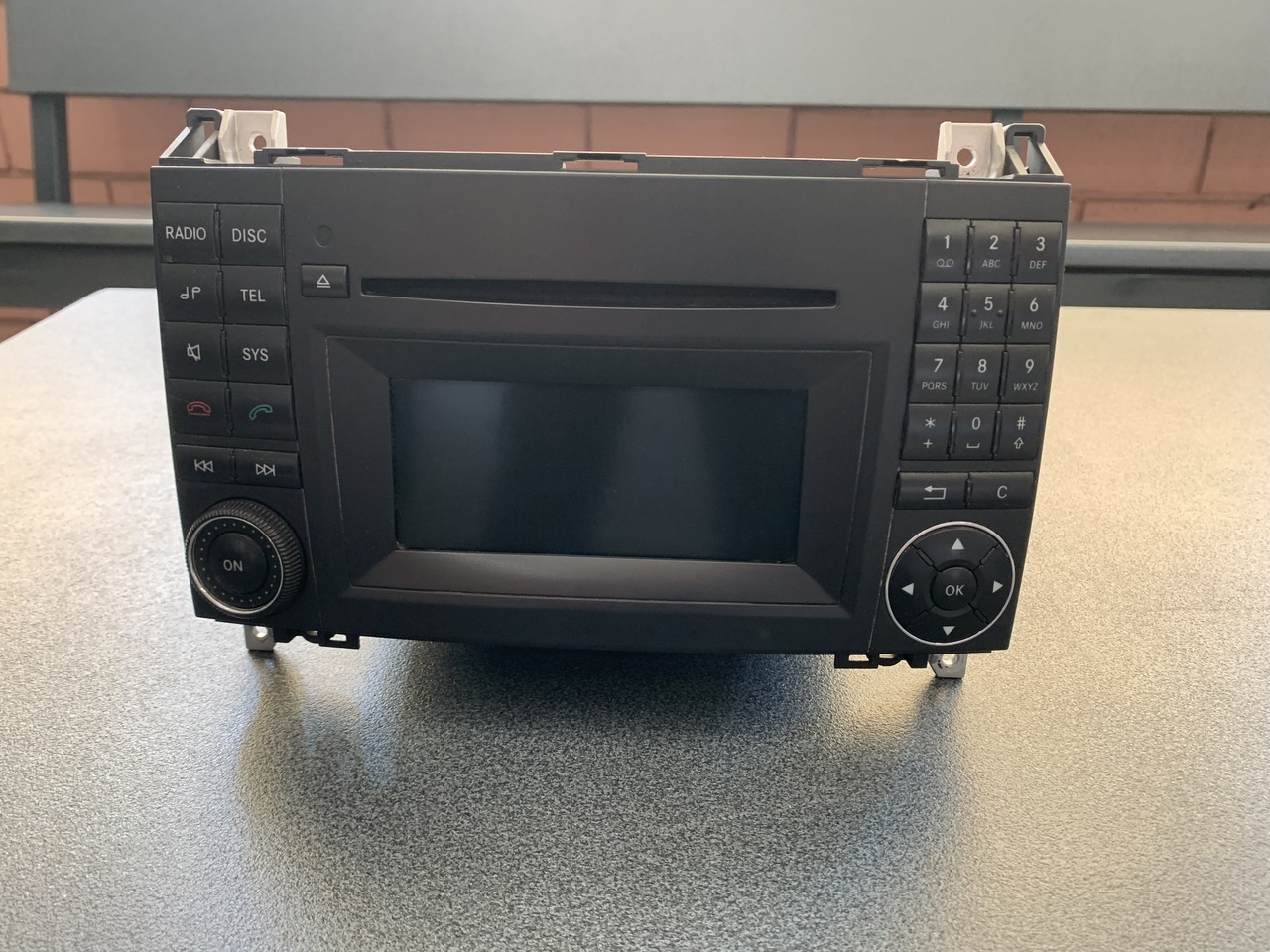 RADIO CD MERCEDES SPRINTER 906 MF2830 - Система навигации для Фургонов: фото 1 RADIO CD MERCEDES SPRINTER 906 MF2830 - Система навигации для Фургонов: фото 1