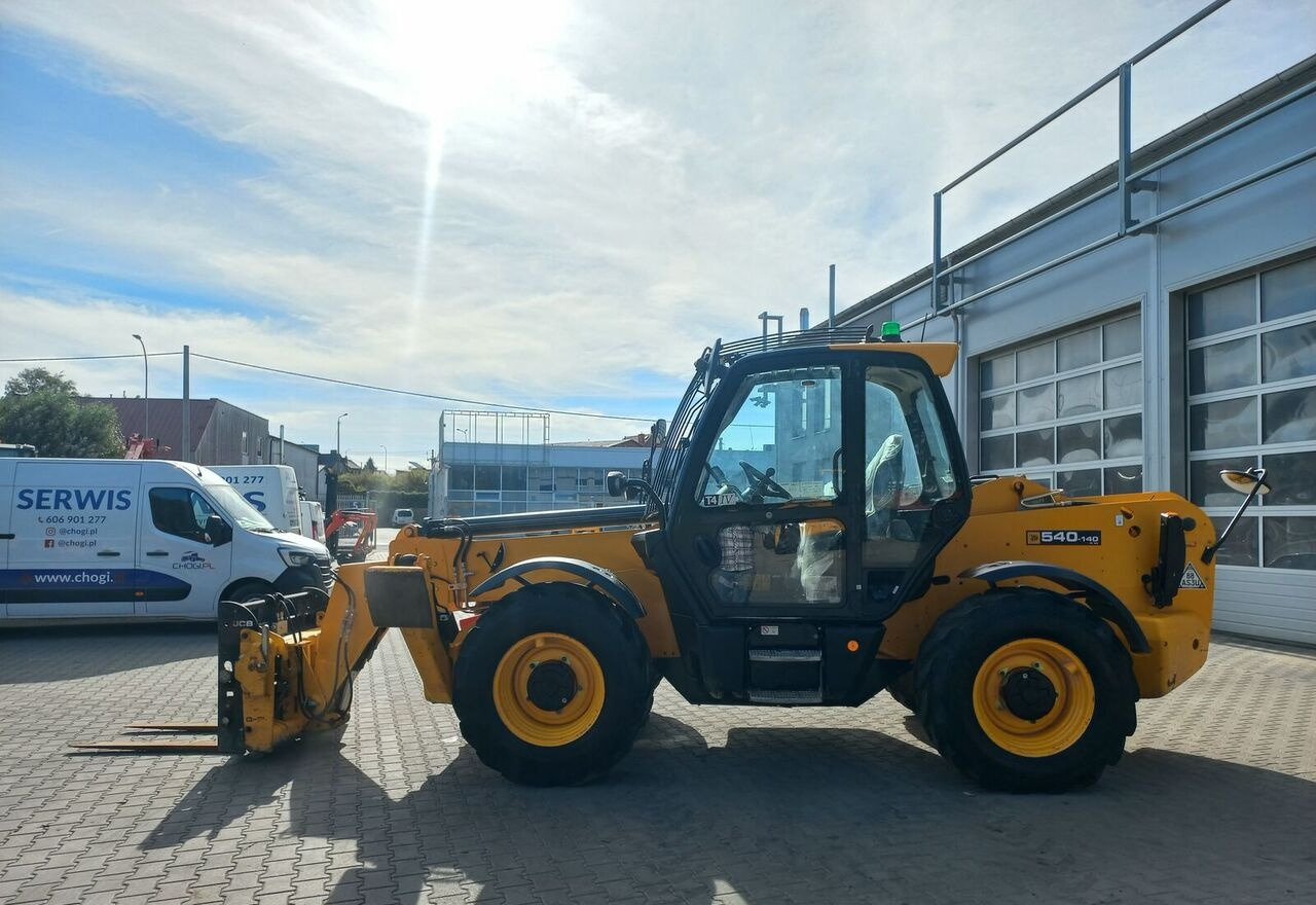 JCB 540-140 в лизинг JCB 540-140: фото 6