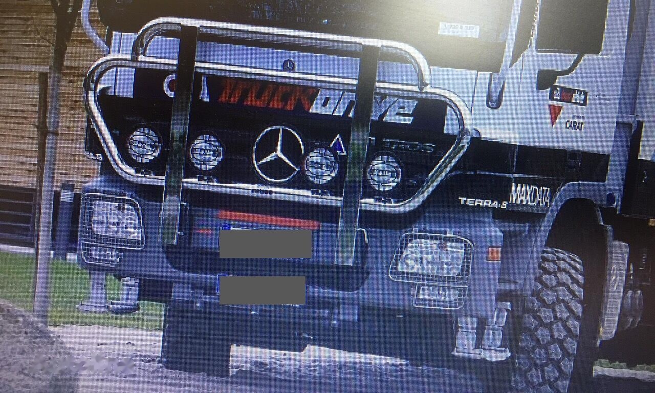 Mercedes-Benz Off-road Bullbar 000095A   Mercedes-Benz actros MP2-3 - Кузов и экстерьер для Грузовиков: фото 1
