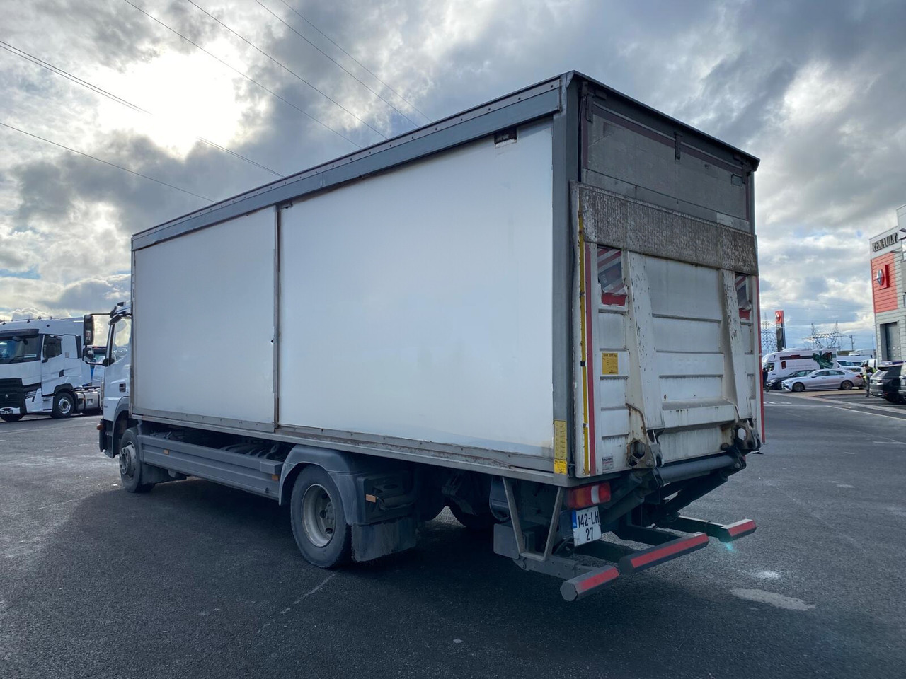 2014 Mercedes Atego 1524 - Грузовик с закрытым кузовом: фото 5 2014 Mercedes Atego 1524 - Грузовик с закрытым кузовом: фото 5