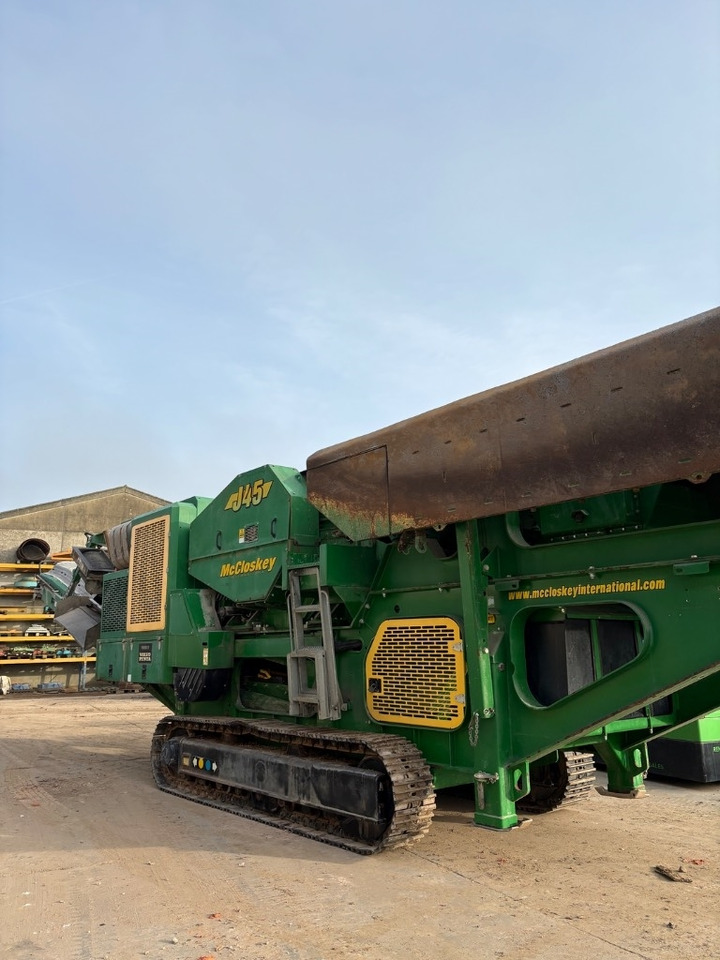 McCloskey J45 - Мобильная дробилка: фото 1 McCloskey J45 - Мобильная дробилка: фото 1