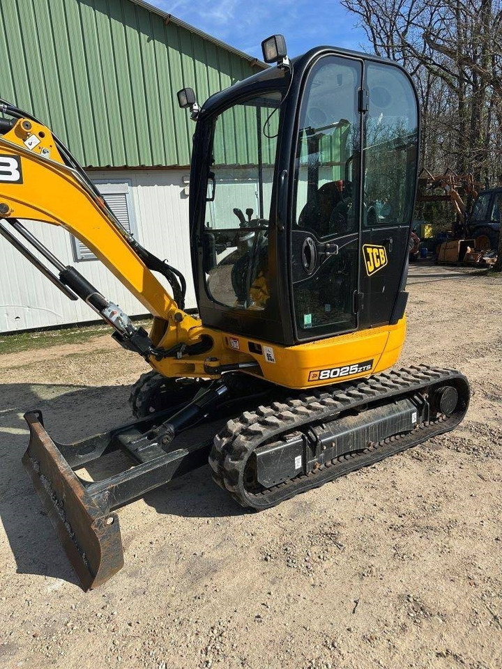 JCB 8025 ZTSL - Мини-экскаватор: фото 2 JCB 8025 ZTSL - Мини-экскаватор: фото 2