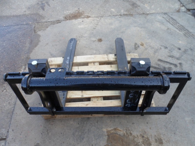 Manitou Lepelset / vorkenbord - Вилы для Сельскохозяйственной техники: фото 1