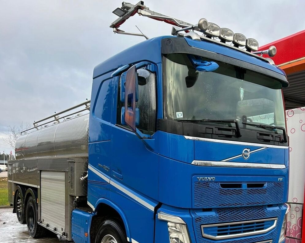 Volvo FH 420 - Грузовик-цистерна: фото 1