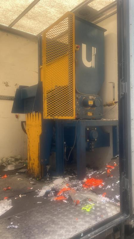 IVECO ML 120E18 12 ton Boxvan Fitted With U15 Paper and Fabric Shredding Machine в лизинг IVECO ML 120E18 12 ton Boxvan Fitted With U15 Paper and Fabric Shredding Machine: фото 6