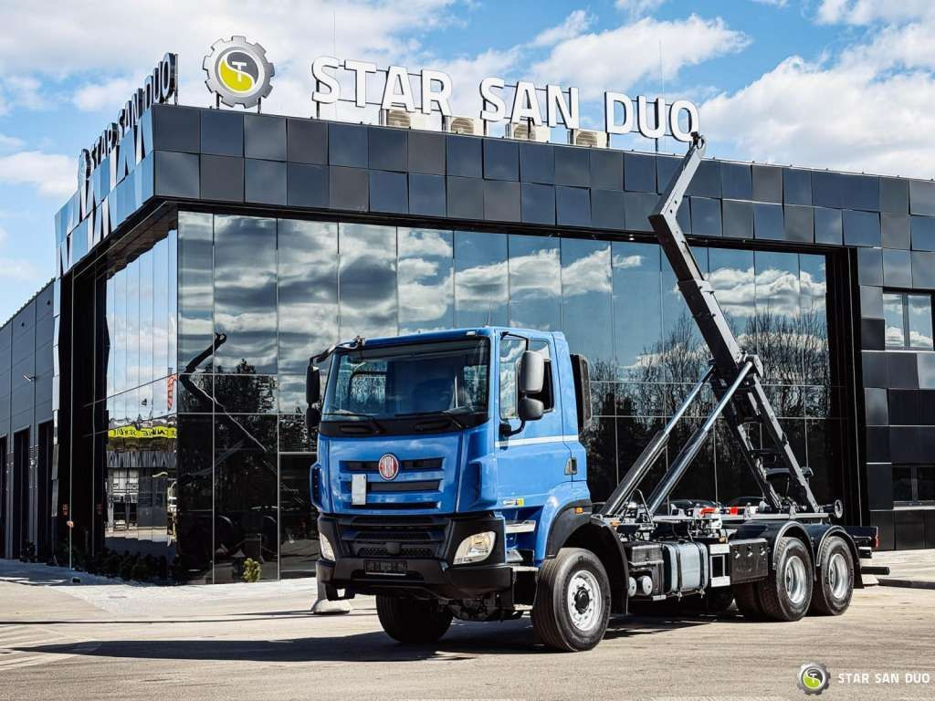 Tatra T158 PHOENIX 6x6 Euro 6 - Грузовик: фото 1 Tatra T158 PHOENIX 6x6 Euro 6 - Грузовик: фото 1