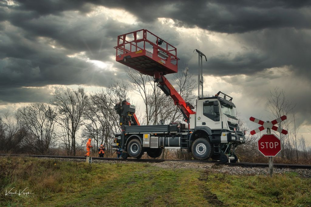 Iveco TRAKER 4x4 RAIL ROAD PALFINGER SCHIENEN TWO WAY  в лизинг Iveco TRAKER 4x4 RAIL ROAD PALFINGER SCHIENEN TWO WAY: фото 7