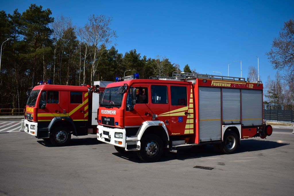 MAN 4x4 Firetruck Feuerwehr DOKA Expedition Camper  - Пожарная машина: фото 1