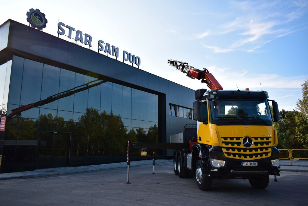 Mercedes-Benz AROCS 3345 6x6 PALFINGER PK 33002 EURO 6 KRAN - Автоманипулятор, Грузовик бортовой/ Платформа: фото 5 Mercedes-Benz AROCS 3345 6x6 PALFINGER PK 33002 EURO 6 KRAN - Автоманипулятор, Грузовик бортовой/ Платформа: фото 5