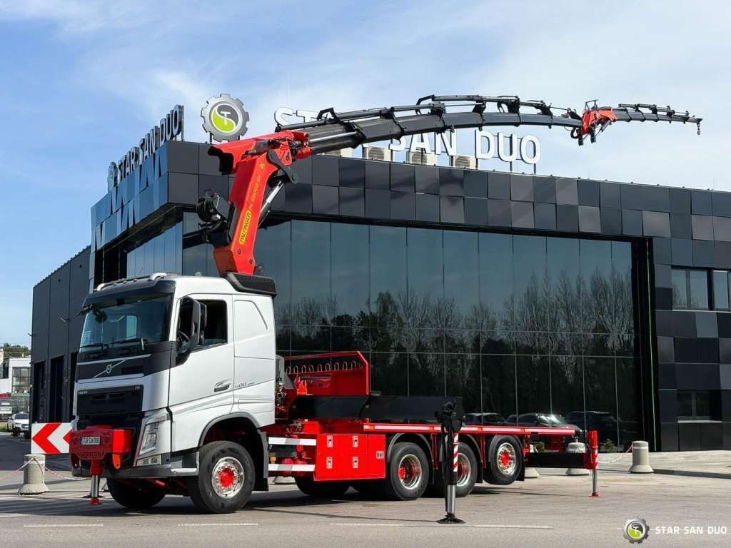 Volvo FH 500 8x4*4 PK65002 Fly JIB Crane 7456 h Winch - Автоманипулятор: фото 1 Volvo FH 500 8x4*4 PK65002 Fly JIB Crane 7456 h Winch - Автоманипулятор: фото 1